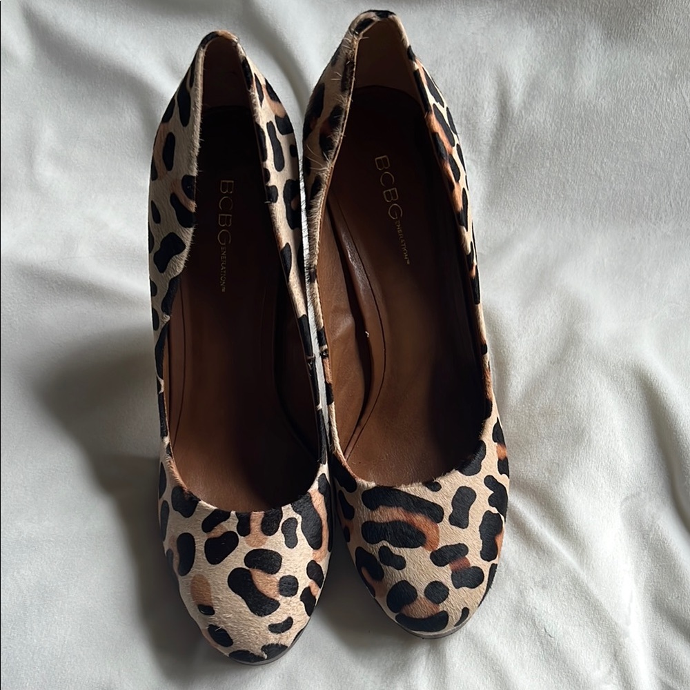 BCBGeneration Leopard Print Dania Calf Hair Pump - Picture 11 of 13